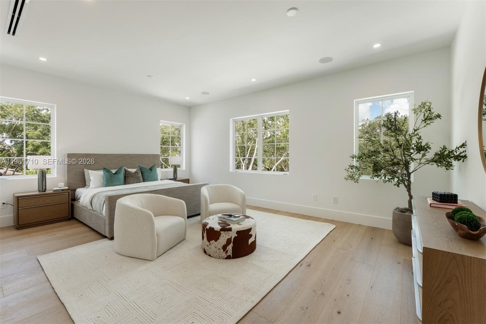 14100 Old Cutler Rd, Palmetto Bay FL 33158 — 16