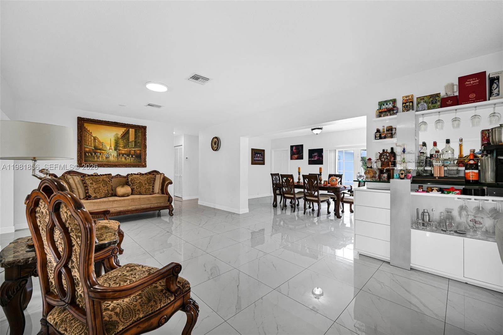756 W 53rd St, Hialeah FL 33012 — 13