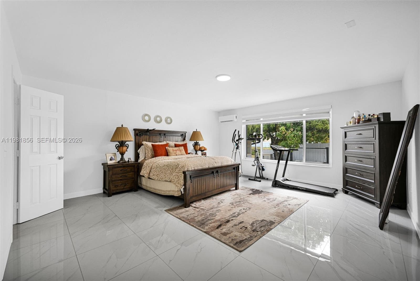 756 W 53rd St, Hialeah FL 33012 — 22