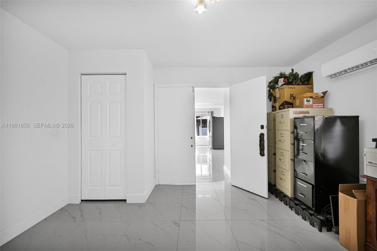756 W 53rd St, Hialeah FL 33012 — 40
