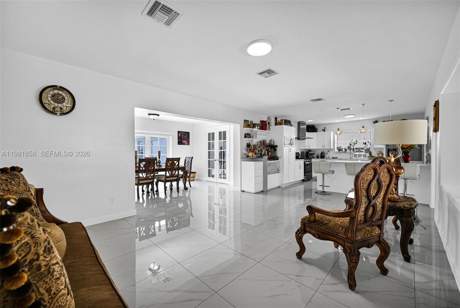 756 W 53rd St, Hialeah FL 33012 — 8