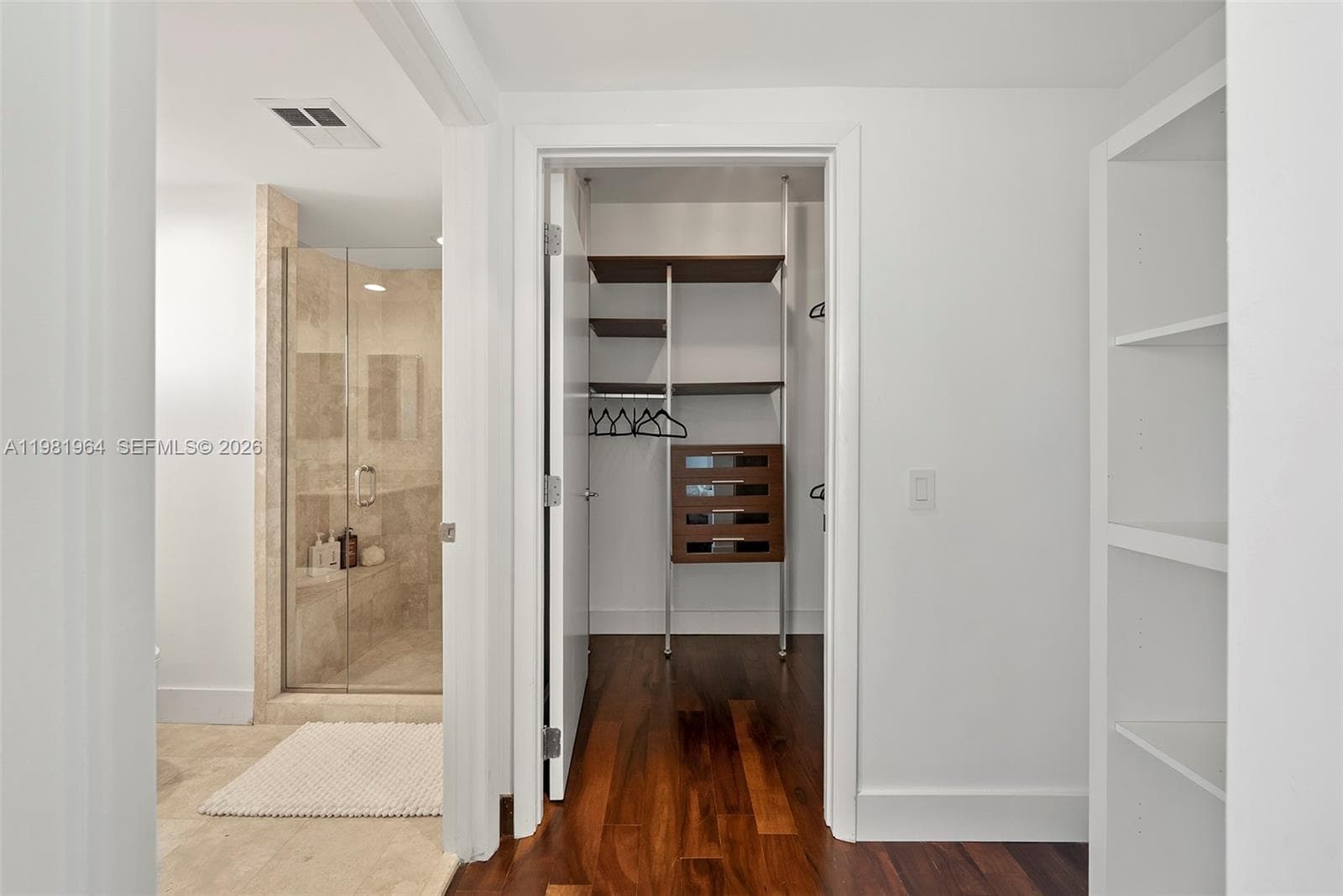 6000 Island Blvd # 1208, Aventura FL 33160 — 43