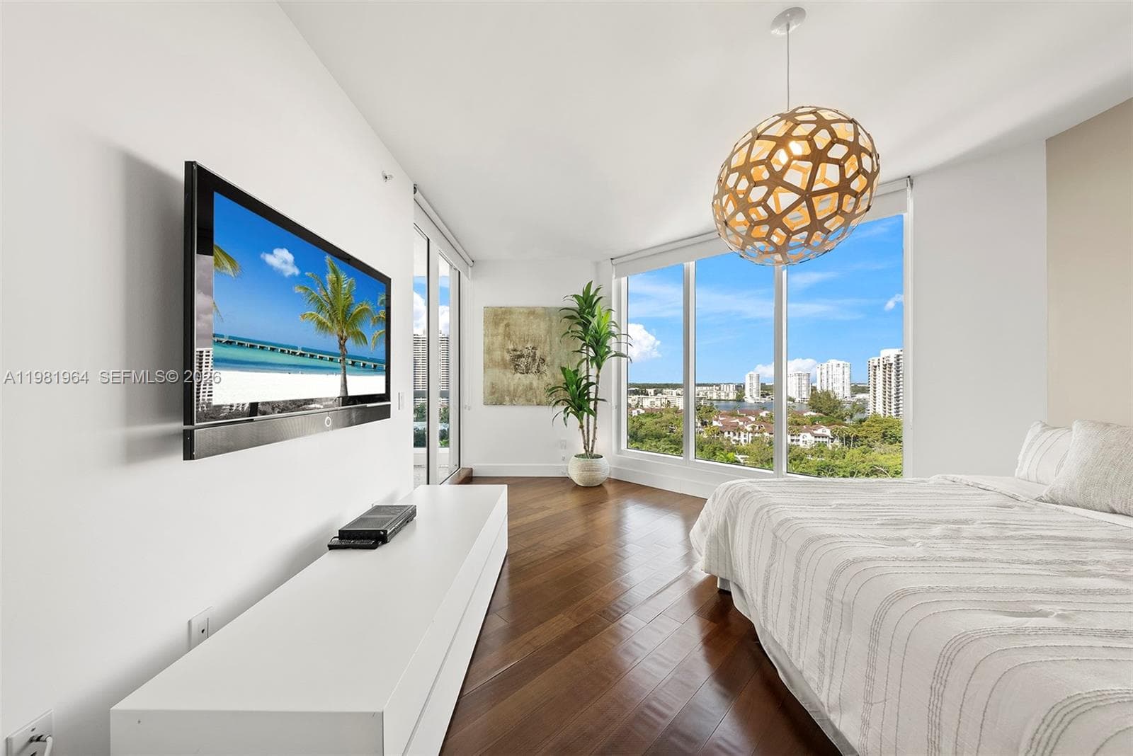 6000 Island Blvd # 1208, Aventura FL 33160 — 34