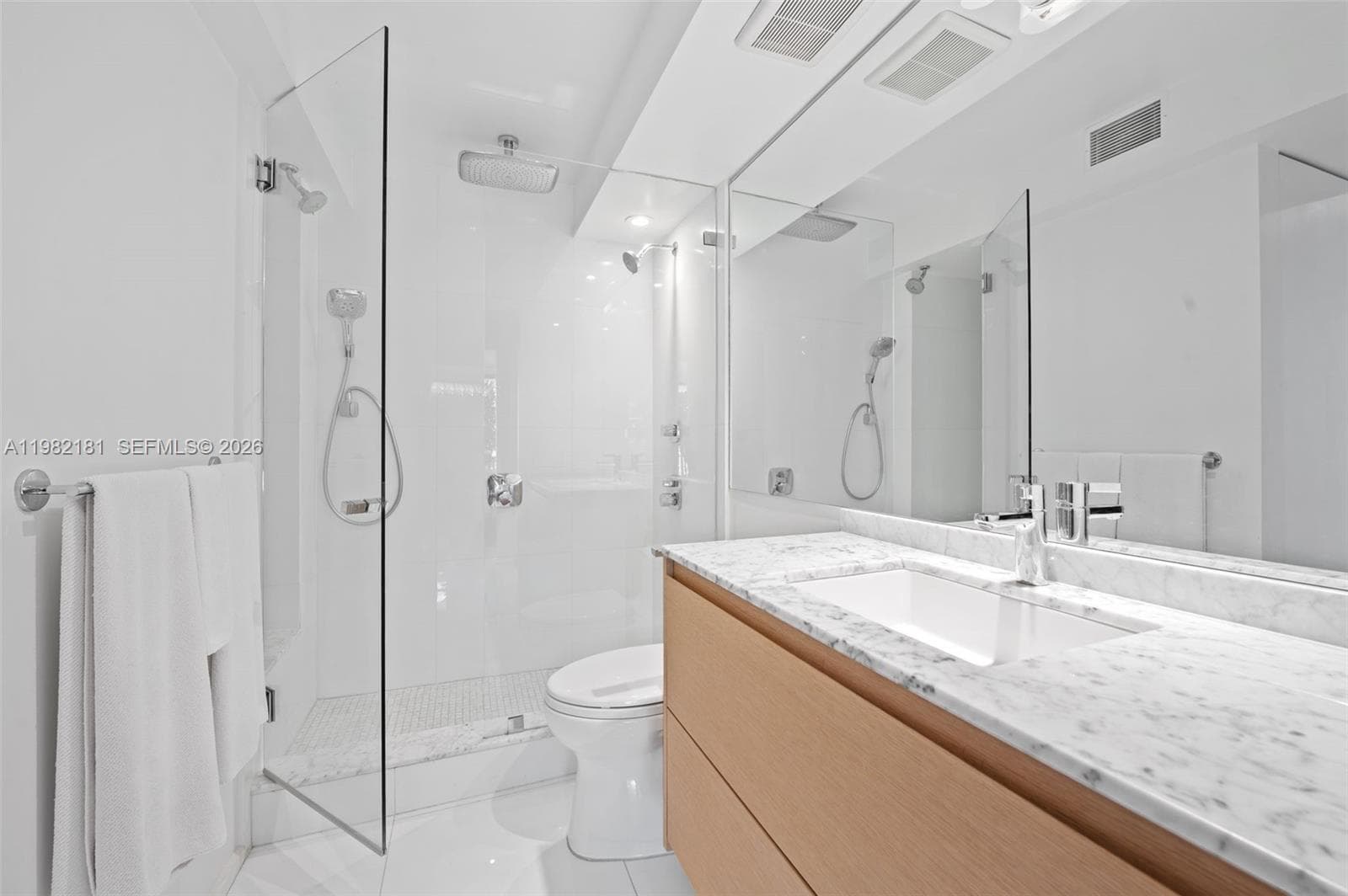 2901 S Bayshore Dr # 8E, Coconut Grove FL 33133 — 23