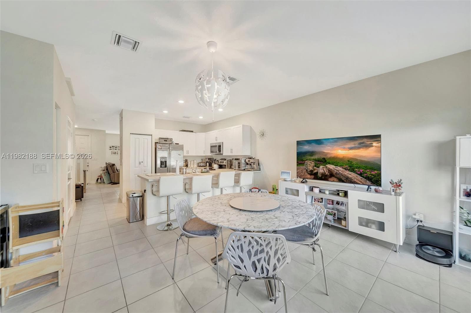 11295 W 34th Way, Hialeah Gardens FL 33018 — 23