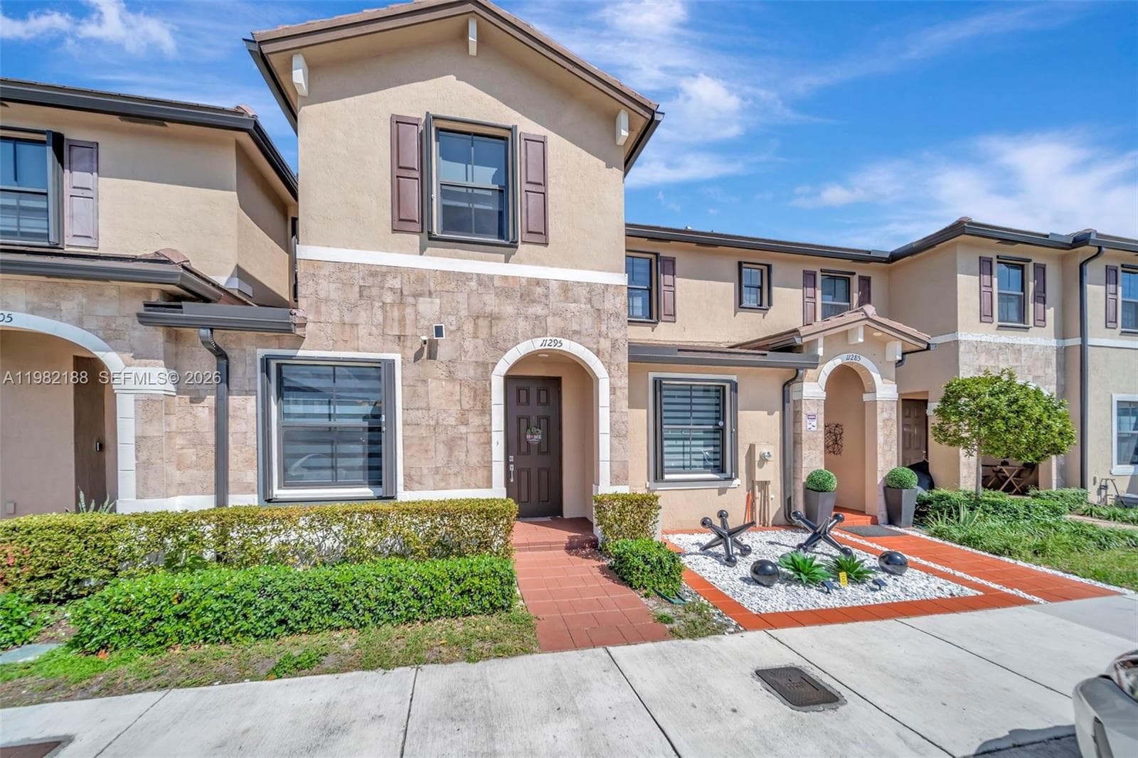 11295 W 34th Way, Hialeah Gardens FL 33018 — 5