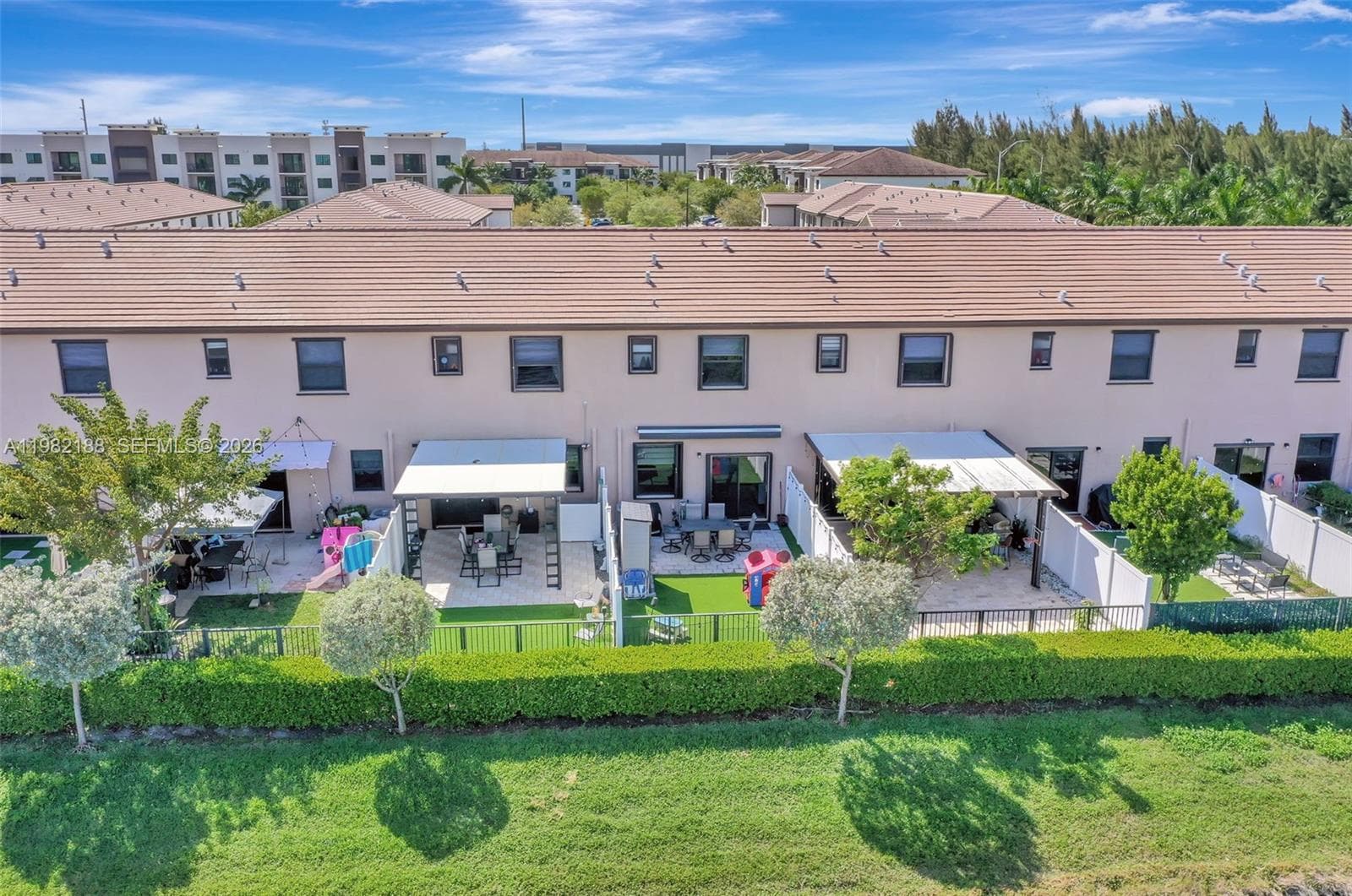 11295 W 34th Way, Hialeah Gardens FL 33018 — 50