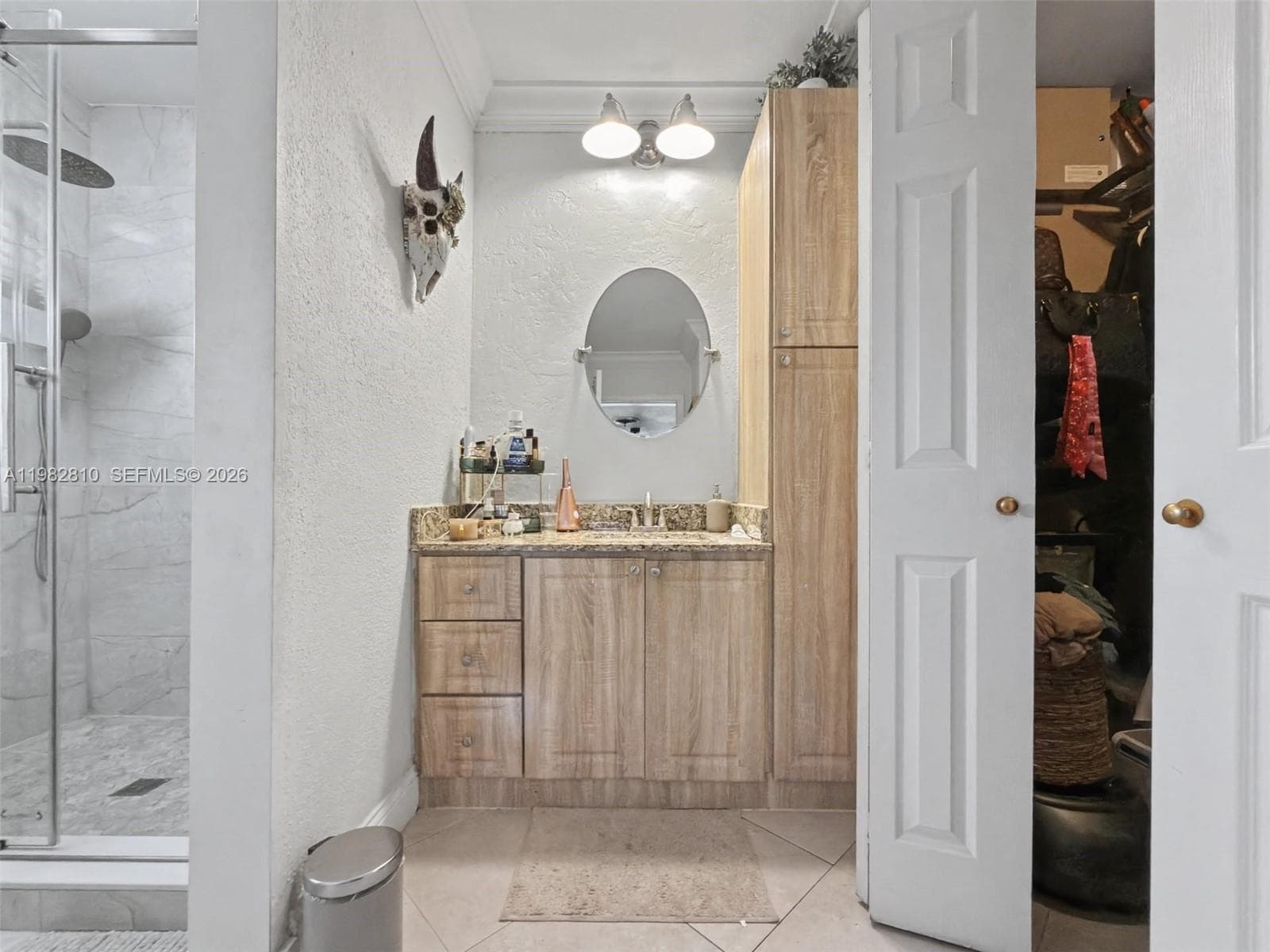 6726 Orchid Dr, Miami Lakes FL 33014 — 17