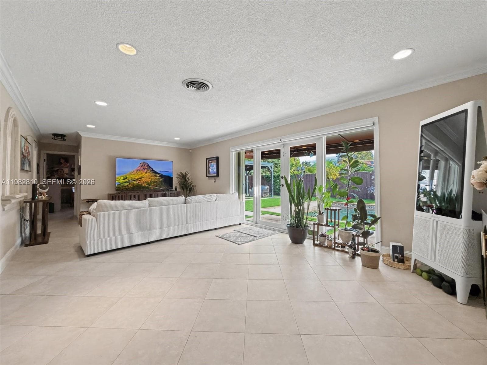 6726 Orchid Dr, Miami Lakes FL 33014 — 7