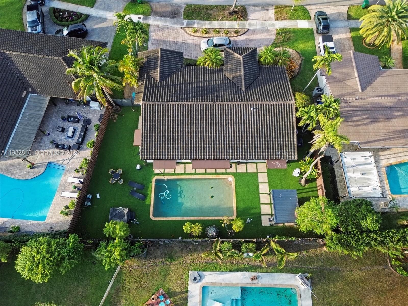 6726 Orchid Dr, Miami Lakes FL 33014 — 36