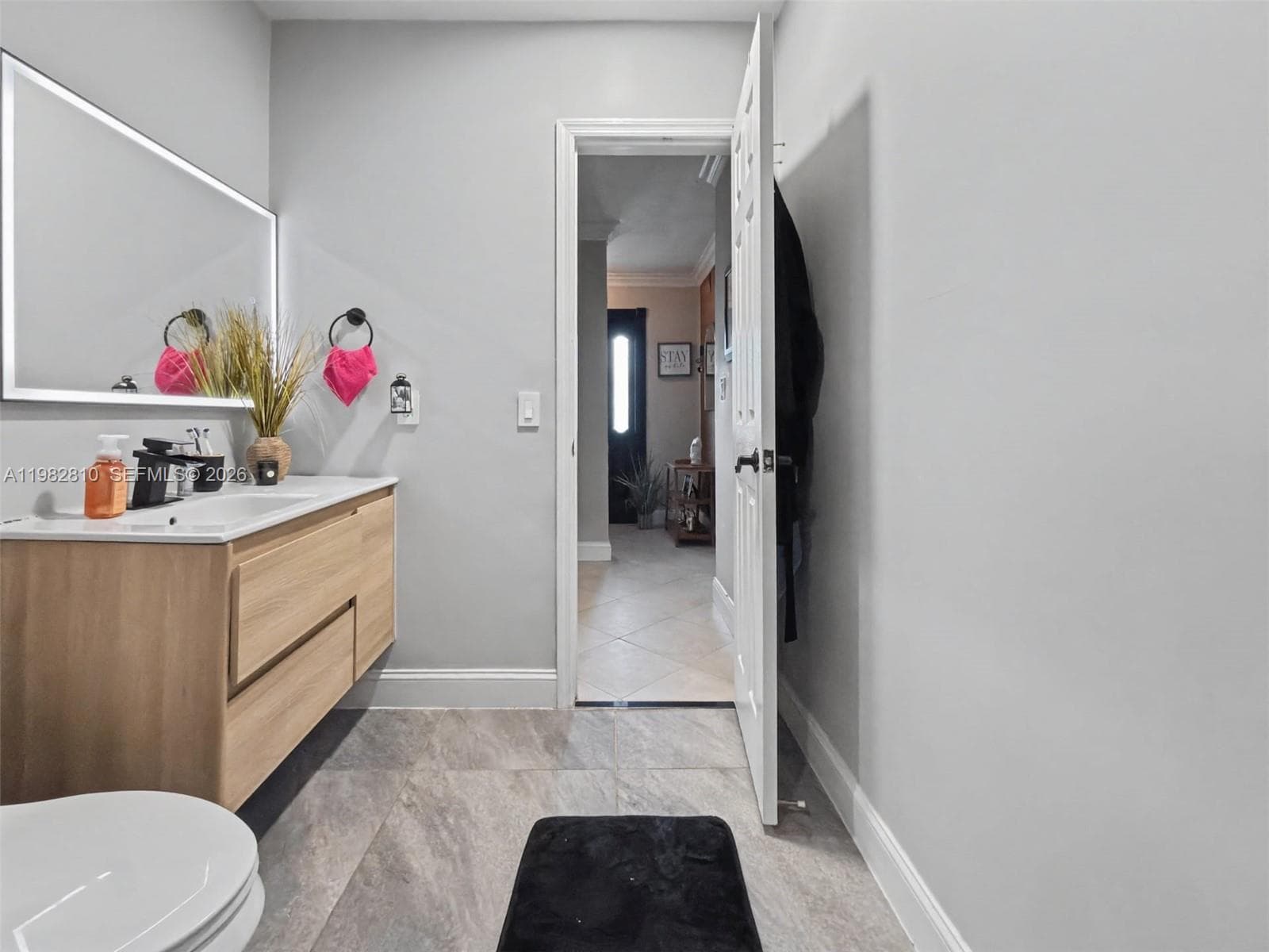 6726 Orchid Dr, Miami Lakes FL 33014 — 24