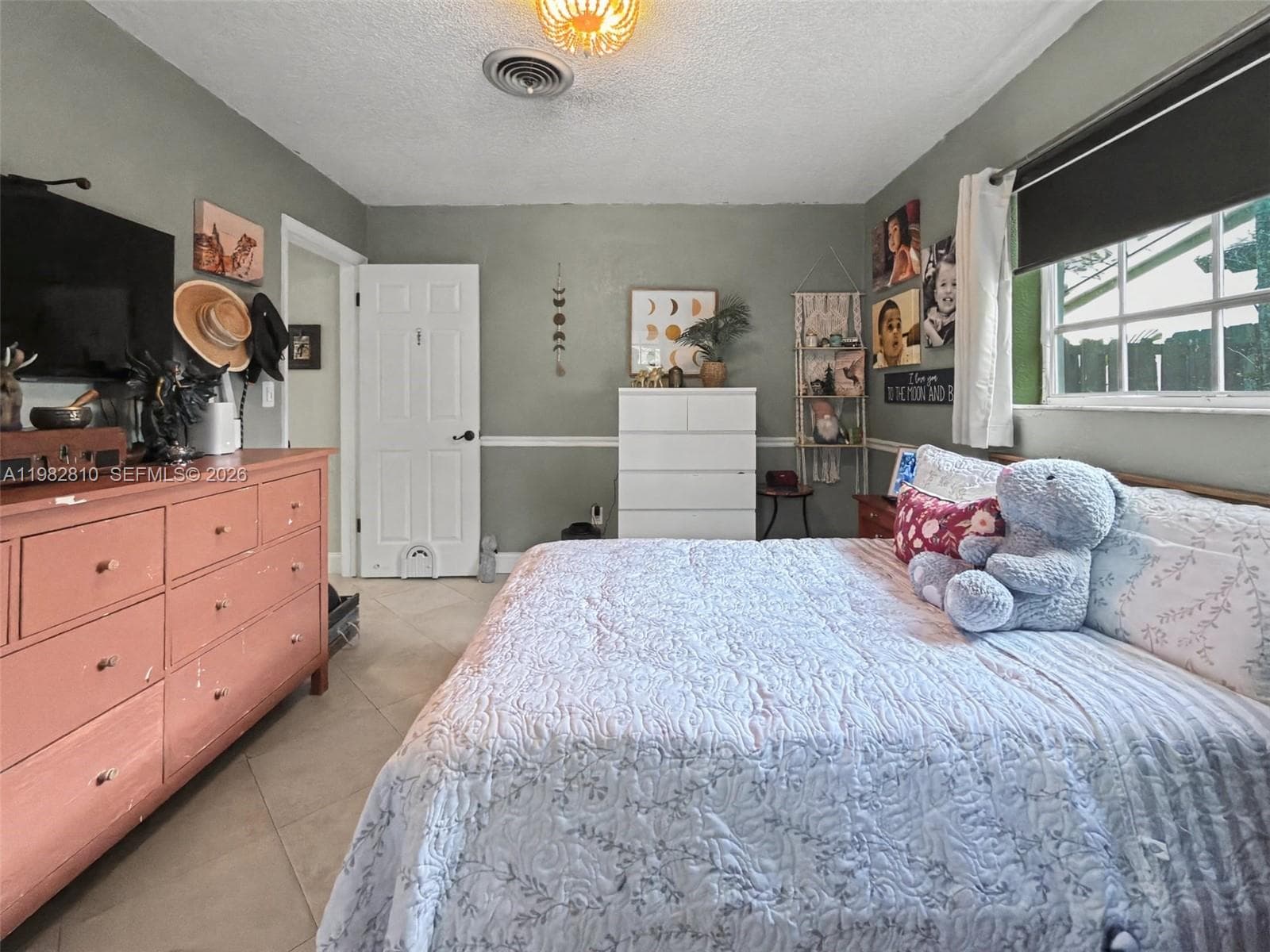 6726 Orchid Dr, Miami Lakes FL 33014 — 25