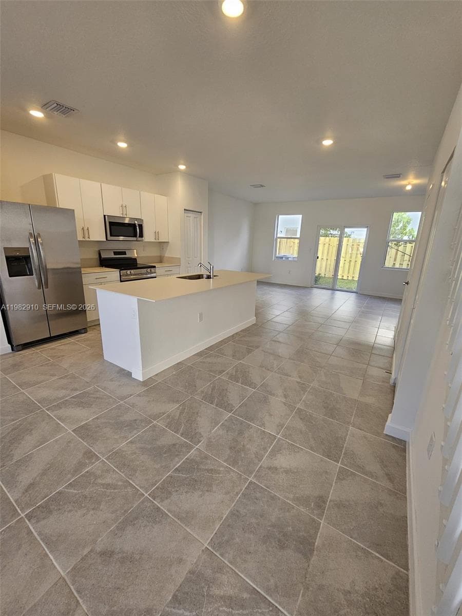 1148 SE 2nd St, Florida City FL 33034 — 1