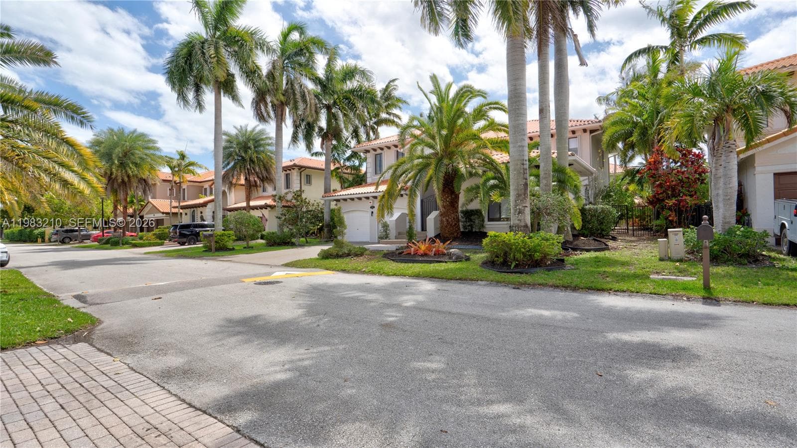 7956 SW 195th St, Cutler Bay FL 33157 — 4