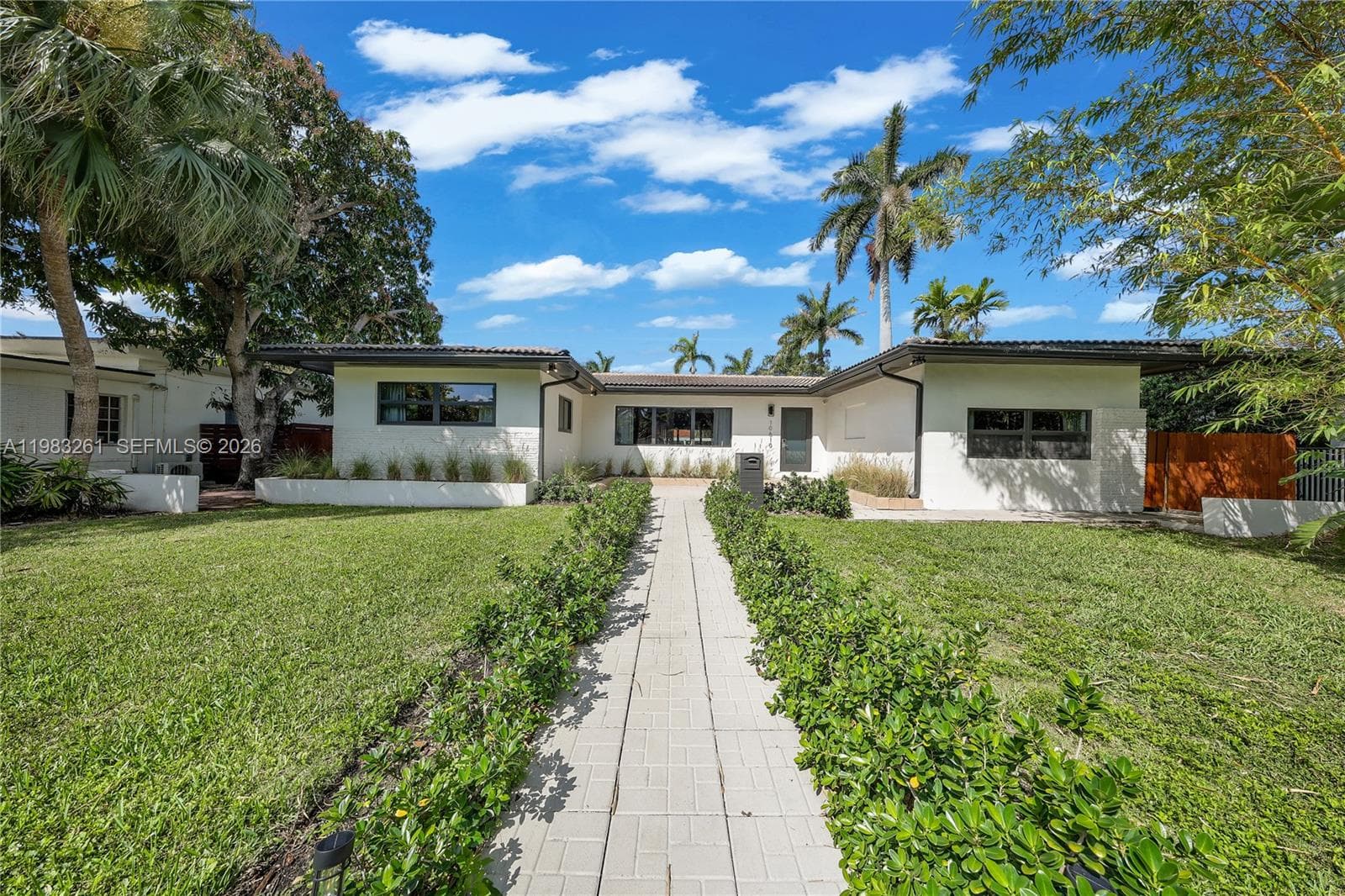 10610 NE 11th Ave, Miami Shores FL 33138 — 1