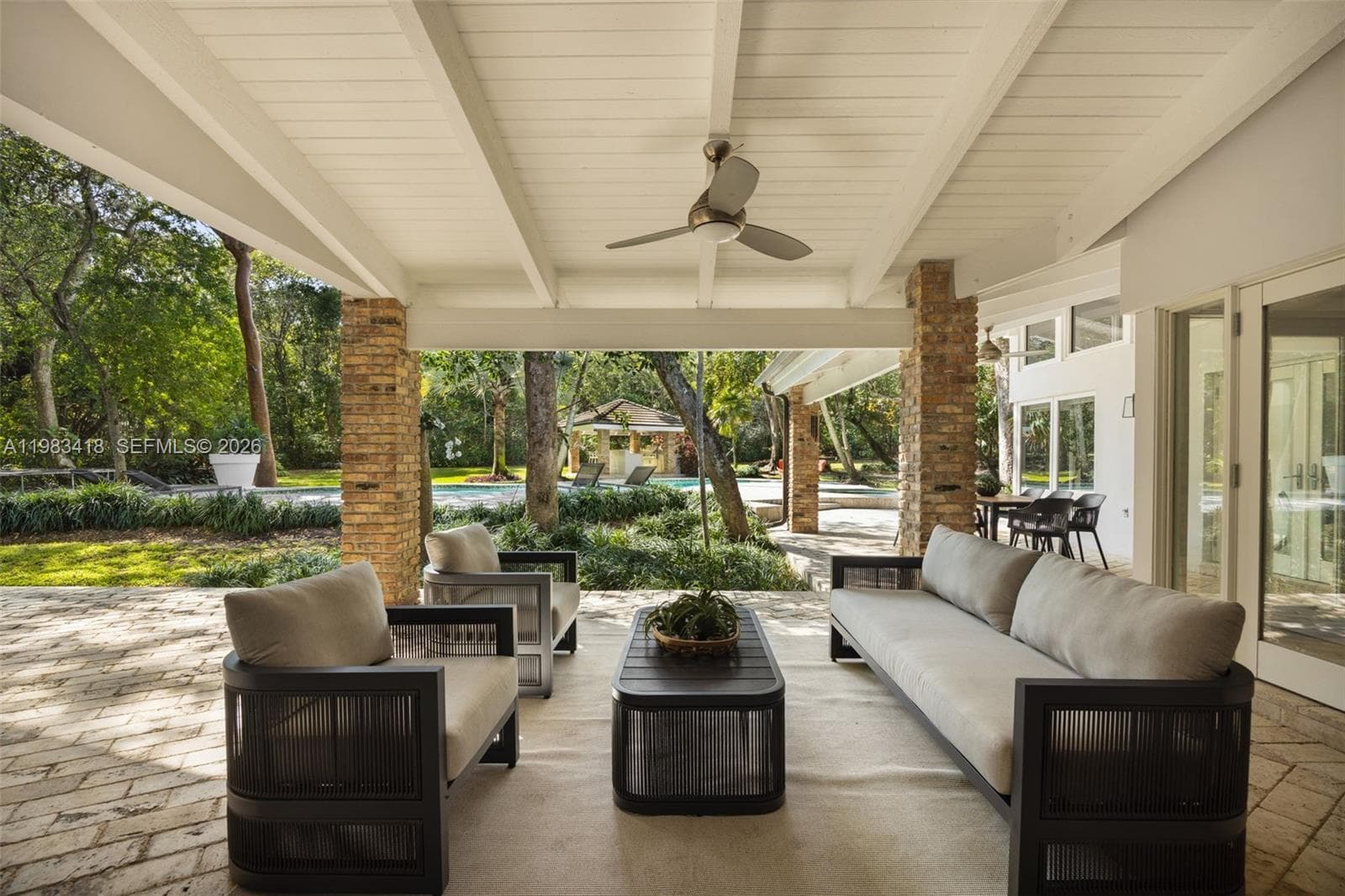 9000 Arvida Dr, Coral Gables FL 33156 — 32