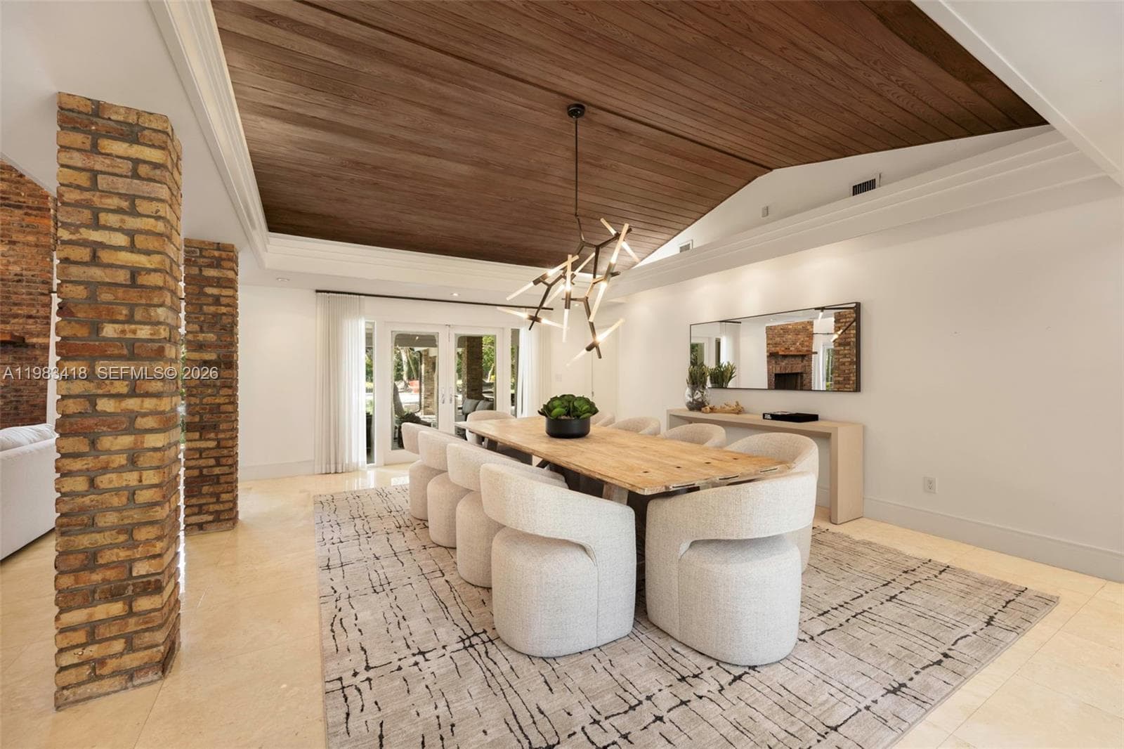 9000 Arvida Dr, Coral Gables FL 33156 — 9