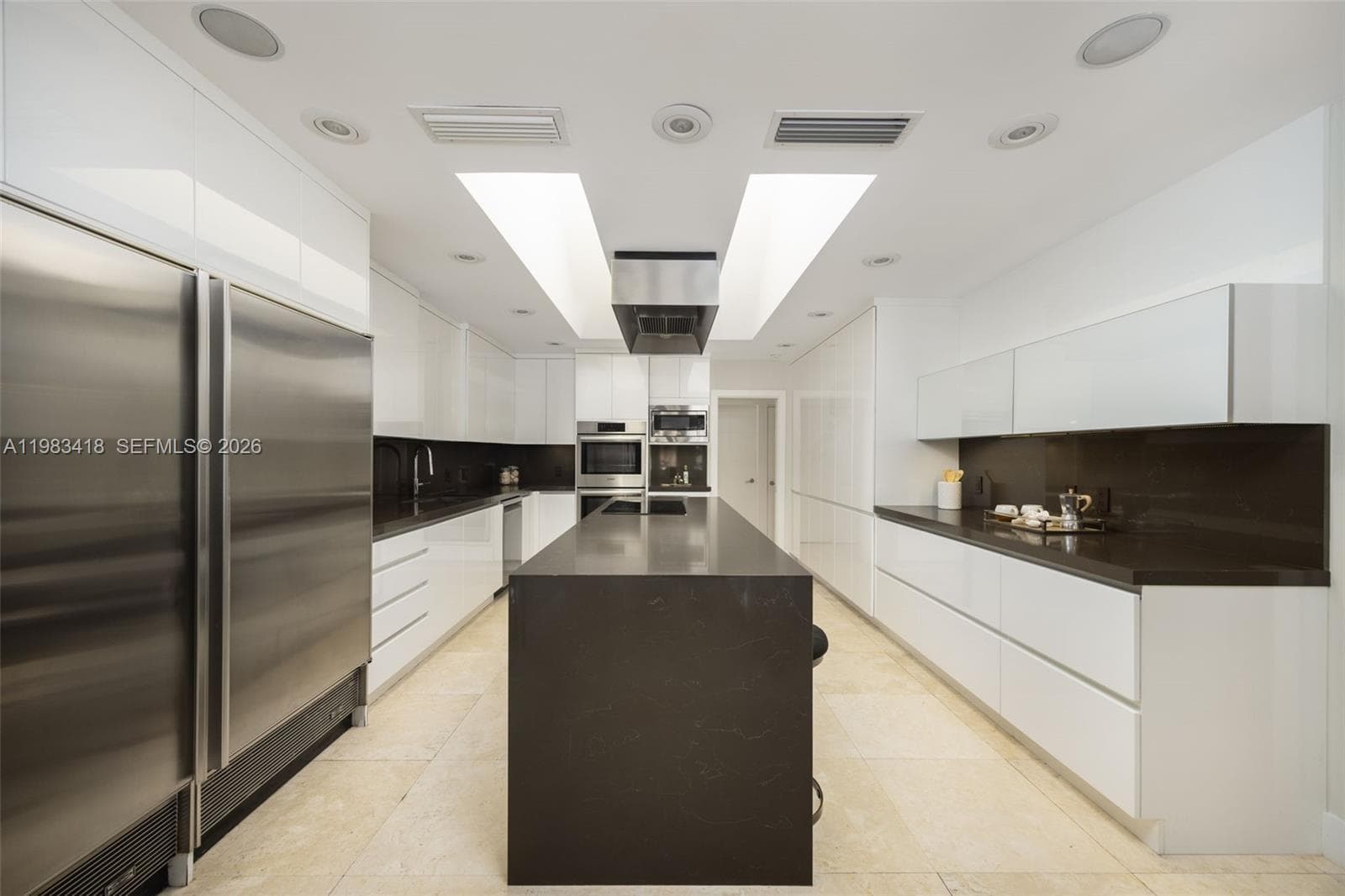 9000 Arvida Dr, Coral Gables FL 33156 — 10