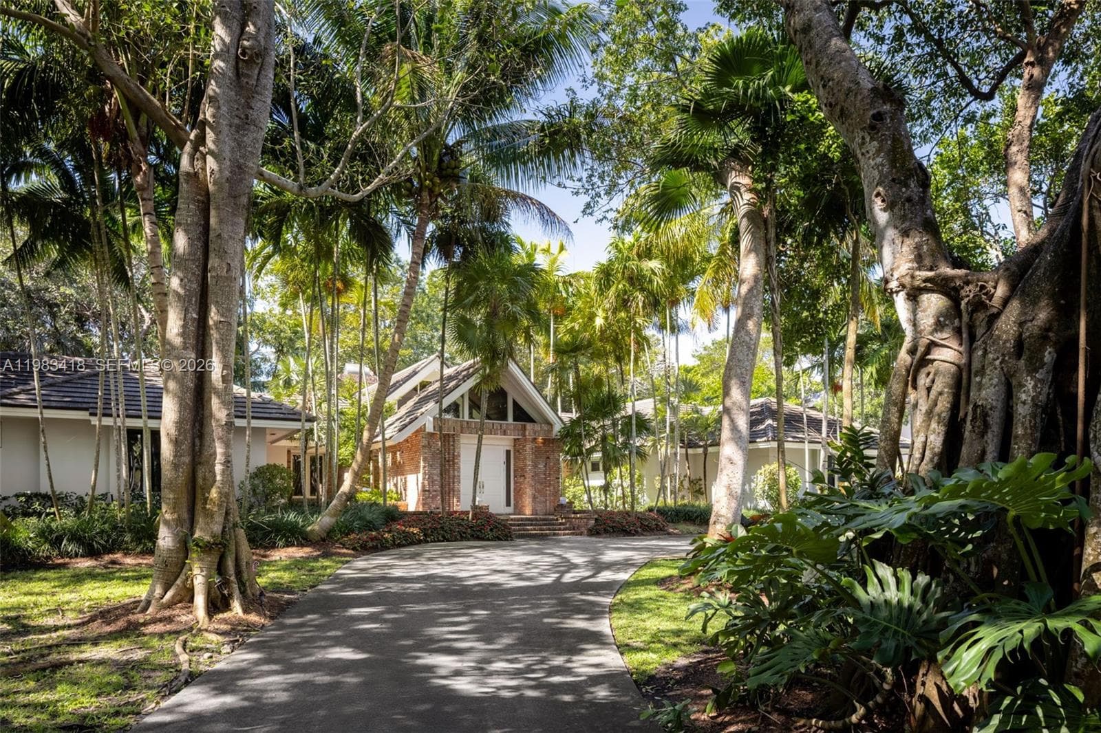 9000 Arvida Dr, Coral Gables FL 33156 — 49