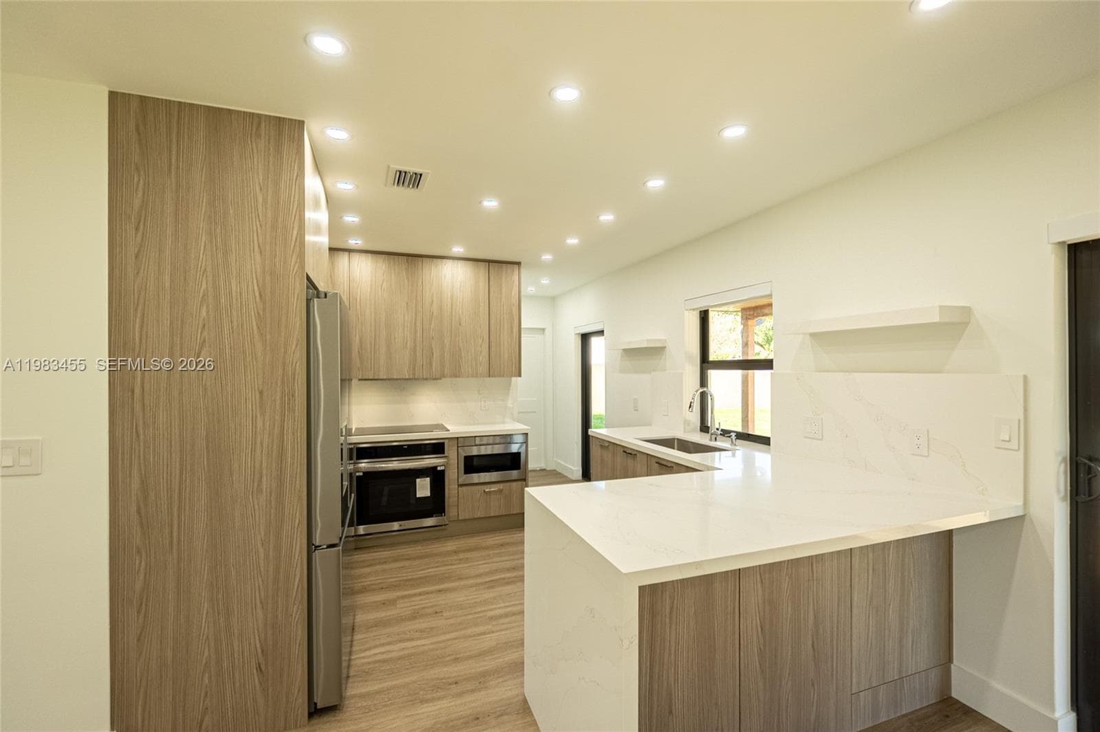 14515 Mahogany Ct, Miami Lakes FL 33014 — 6
