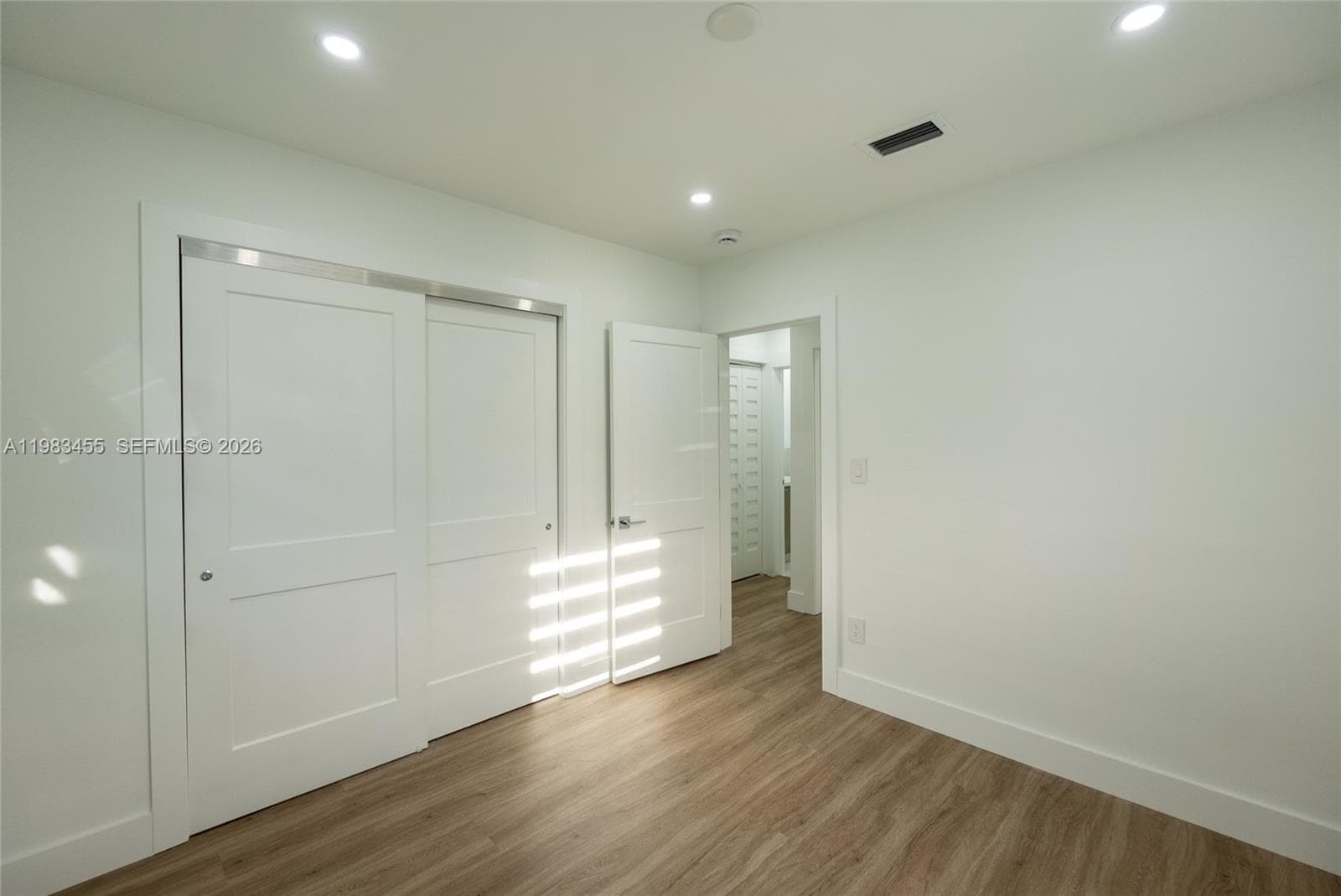14515 Mahogany Ct, Miami Lakes FL 33014 — 17