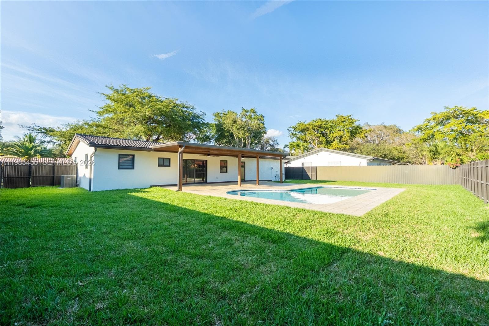 14515 Mahogany Ct, Miami Lakes FL 33014 — 28