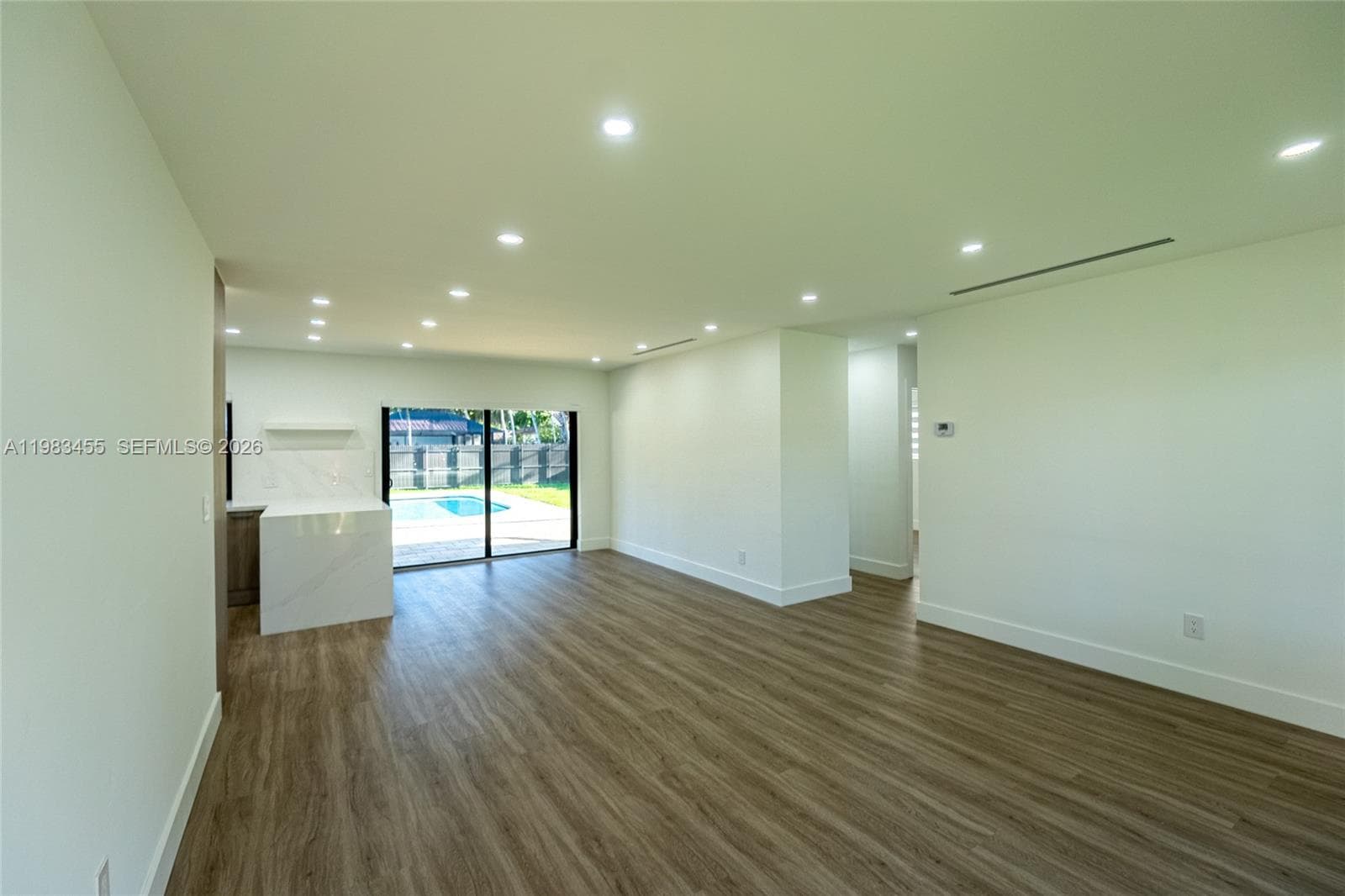 14515 Mahogany Ct, Miami Lakes FL 33014 — 11