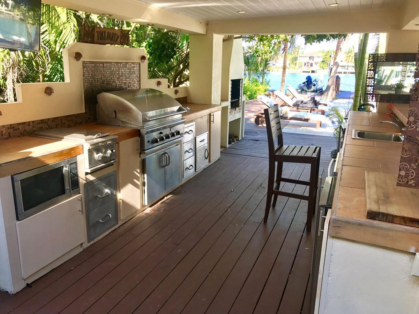 185 Palm Avenue, Miami Beach FL 33139 — 34