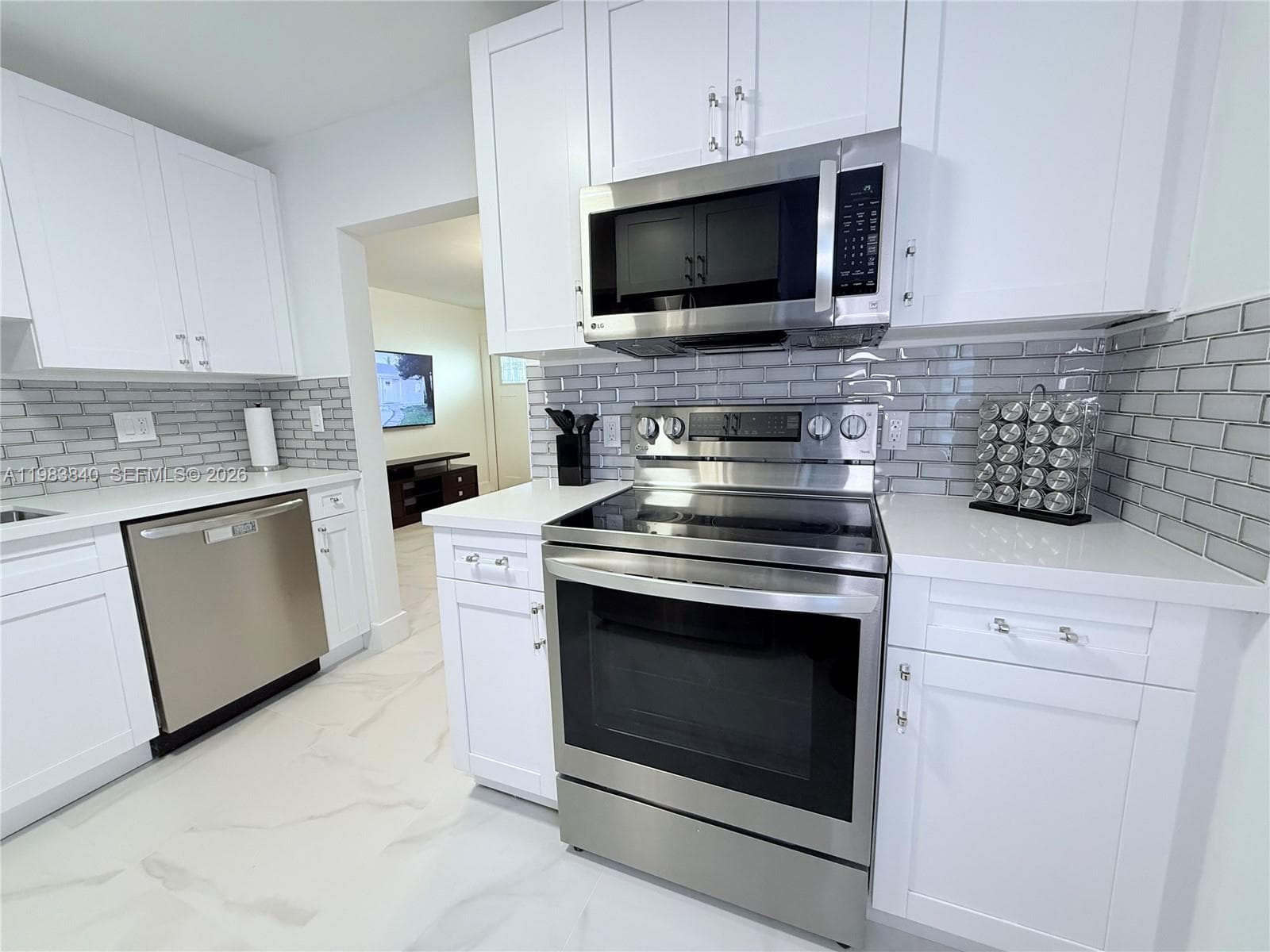 4117 SW 62nd Ave, South Miami FL 33155 — 5