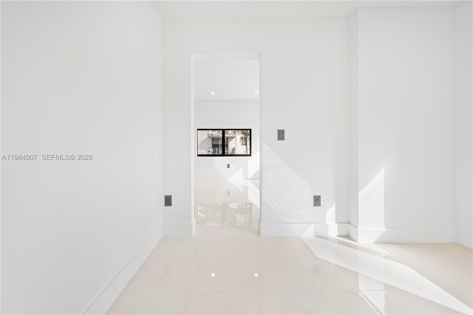 12335 Griffing Blvd, North Miami FL 33161 — 55