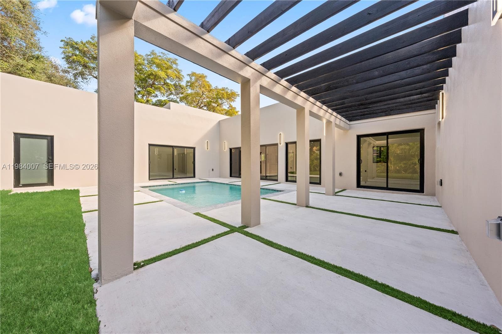 12335 Griffing Blvd, North Miami FL 33161 — 58