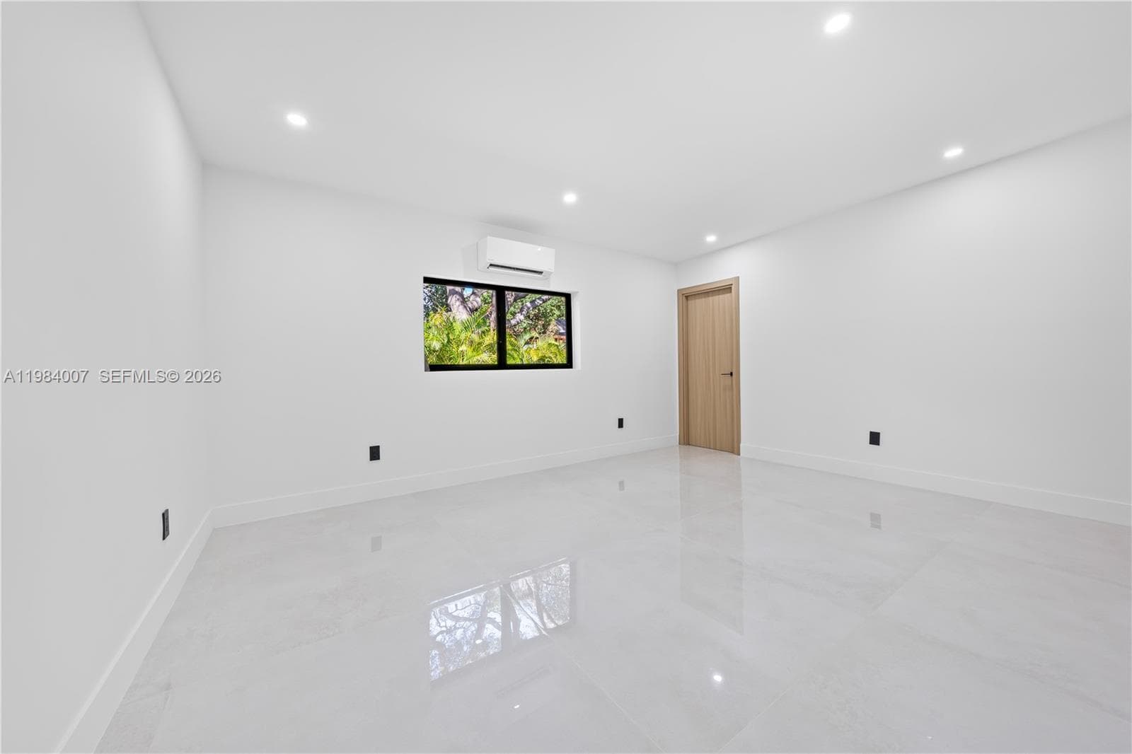12335 Griffing Blvd, North Miami FL 33161 — 31