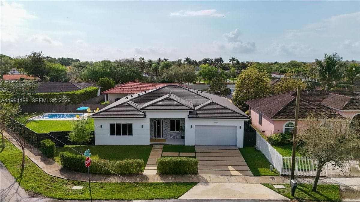 21205 Ingraham Ave Rd, Cutler Bay FL 33189 — 5