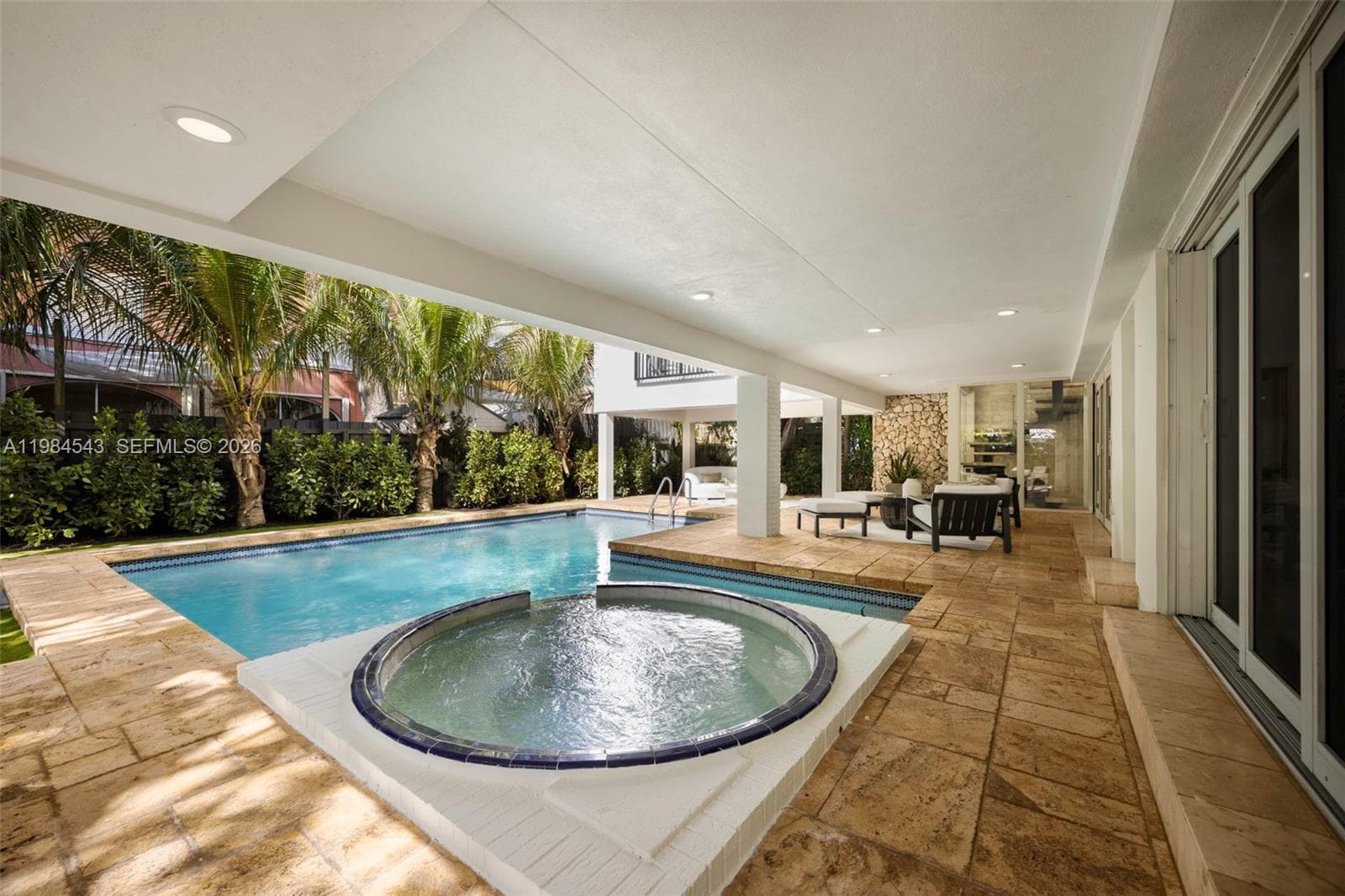 3090 Kirk St, Coconut Grove FL 33133 — 22