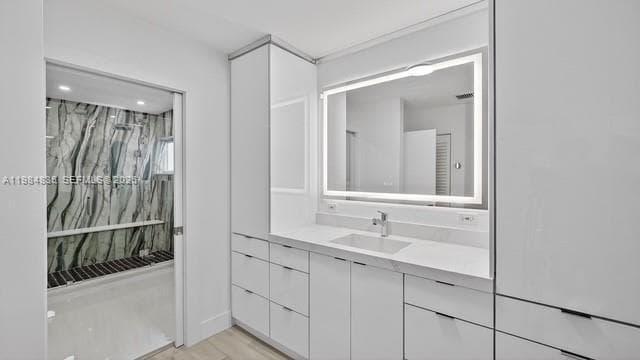 588 Mokena Dr, Miami Springs FL 33166 — 12