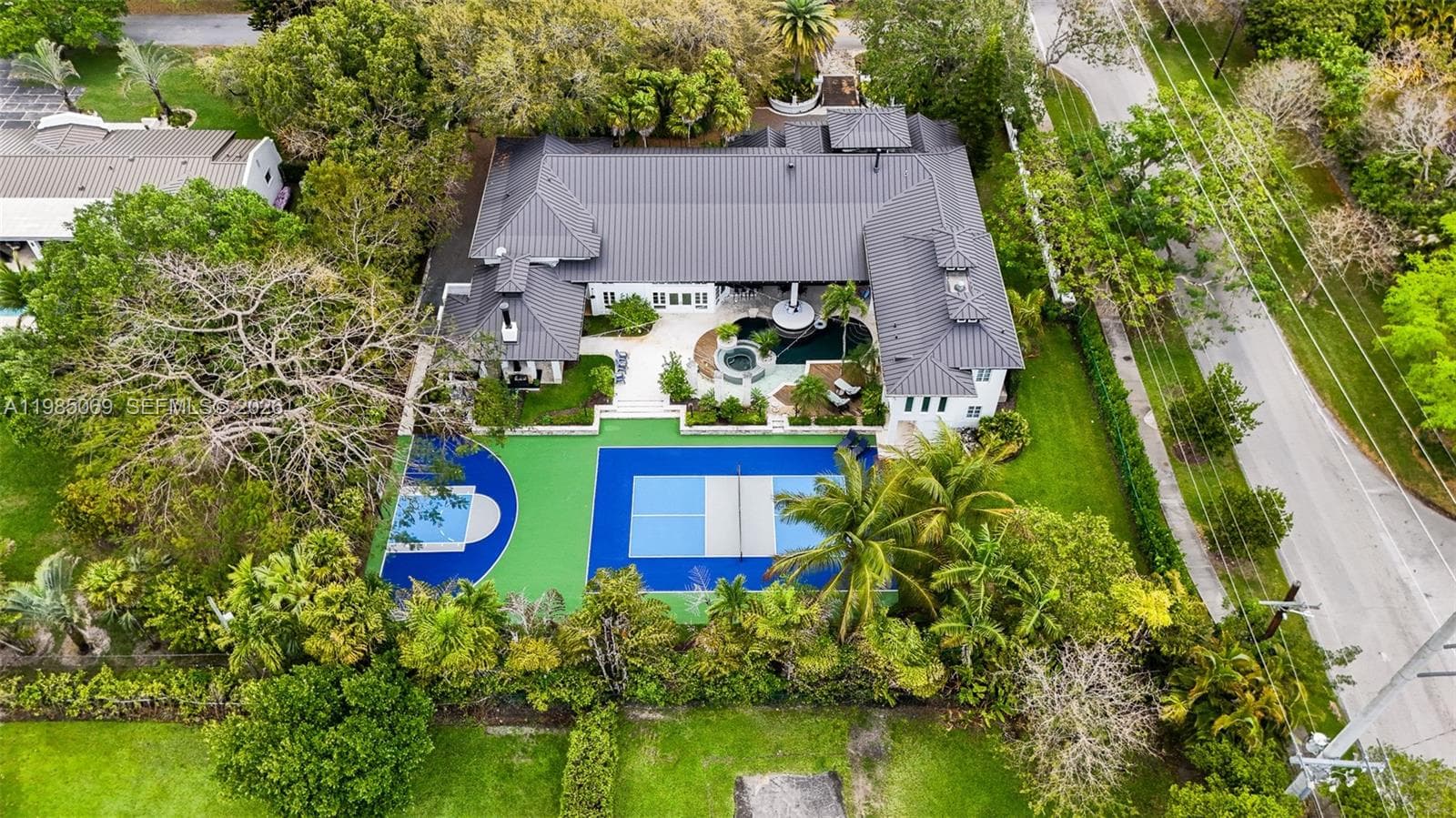 6700 SW 132nd St, Pinecrest FL 33156 — 94