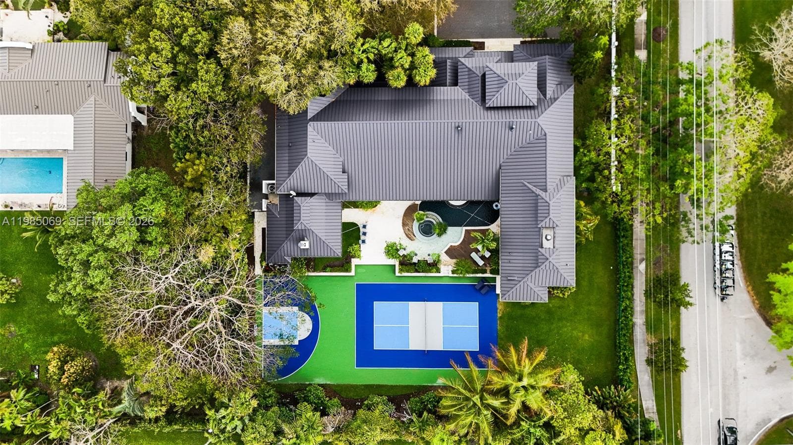 6700 SW 132nd St, Pinecrest FL 33156 — 96