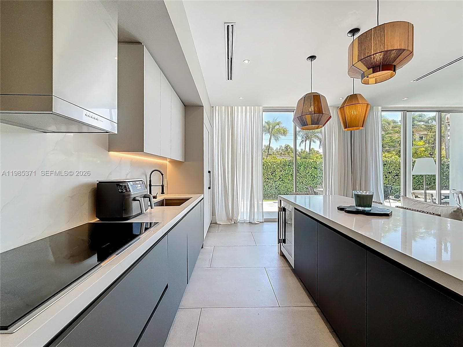 561 Warren Ln, Key Biscayne FL 33149 — 7