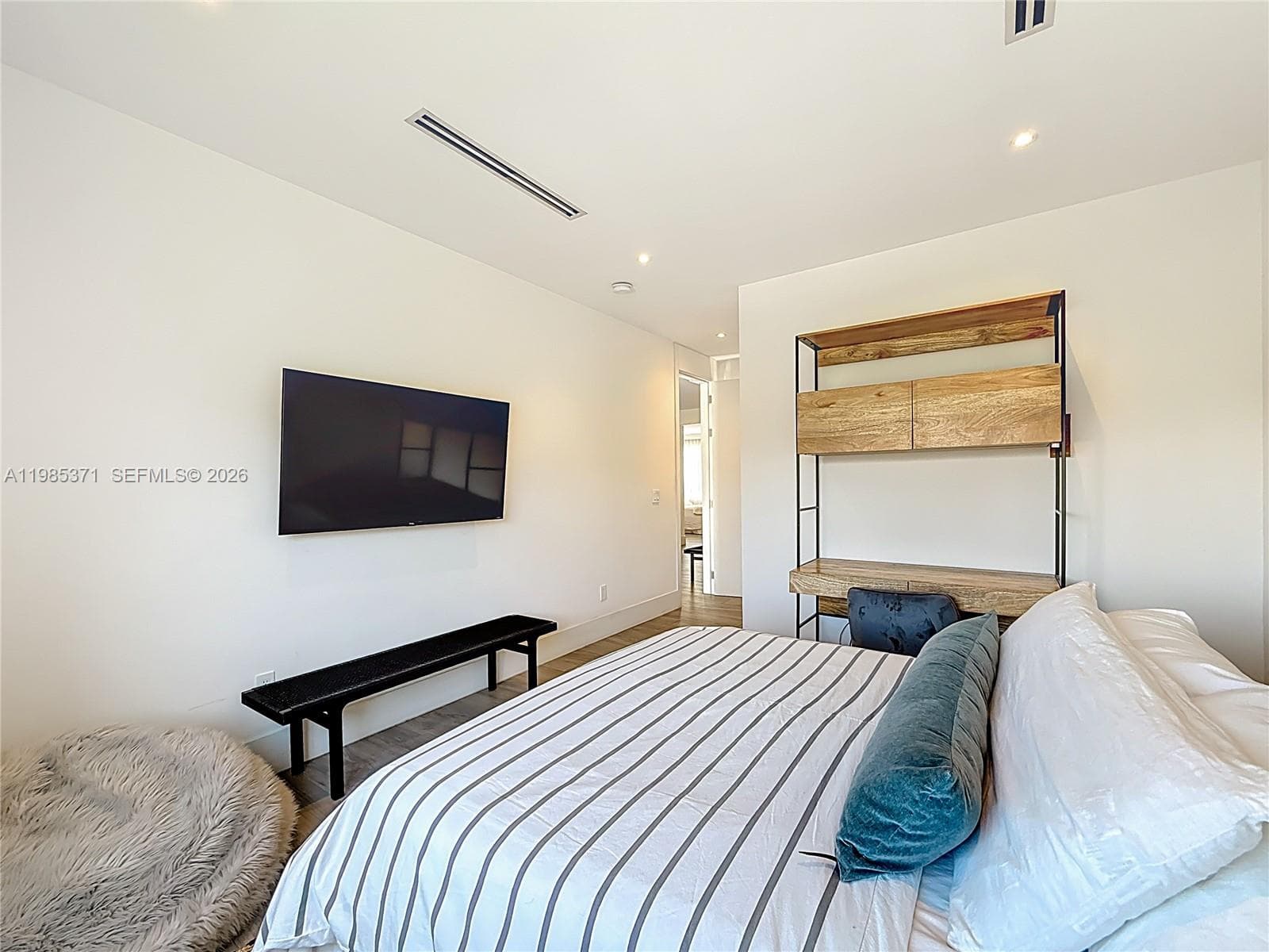 561 Warren Ln, Key Biscayne FL 33149 — 28