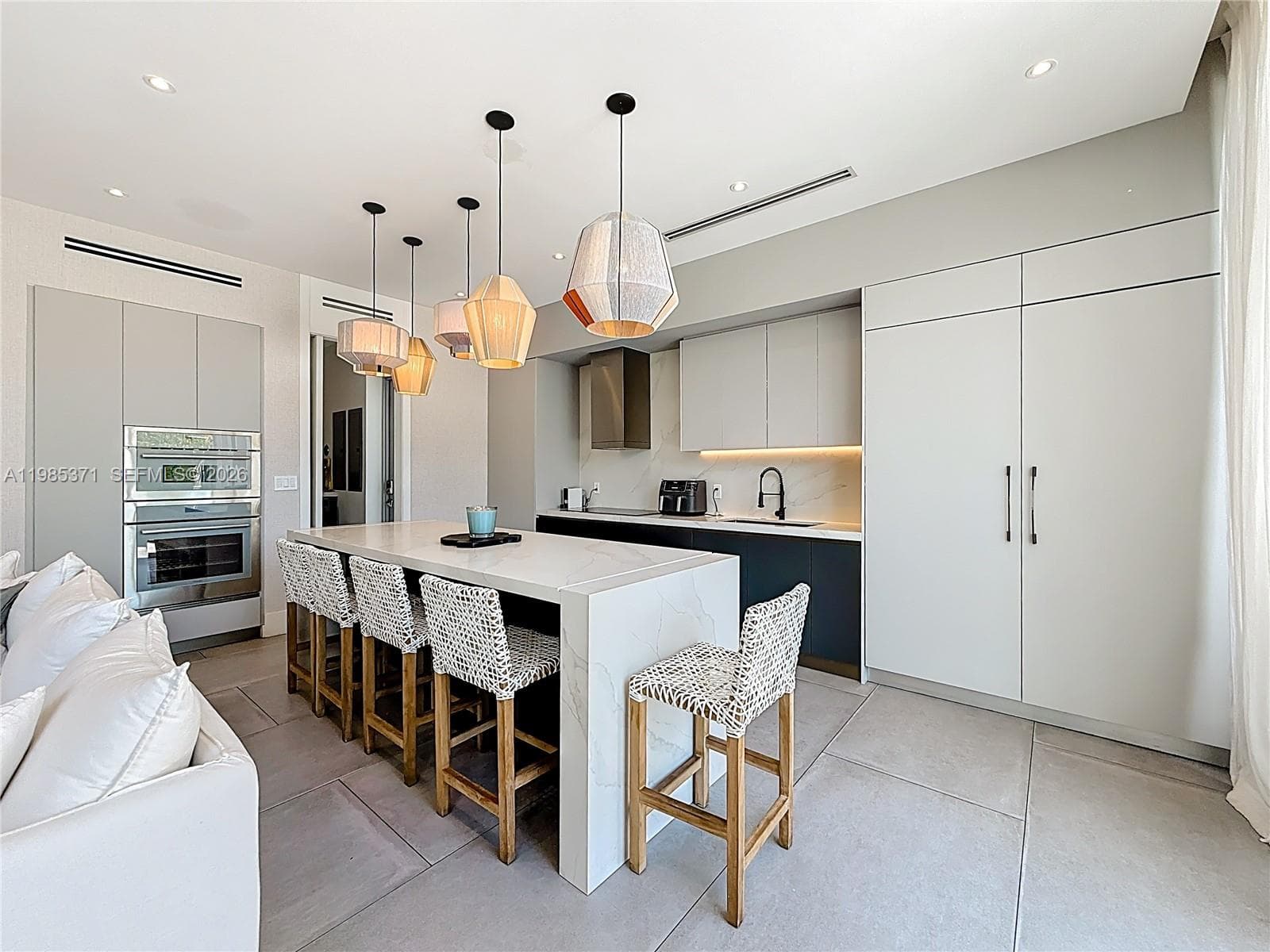 561 Warren Ln, Key Biscayne FL 33149 — 8
