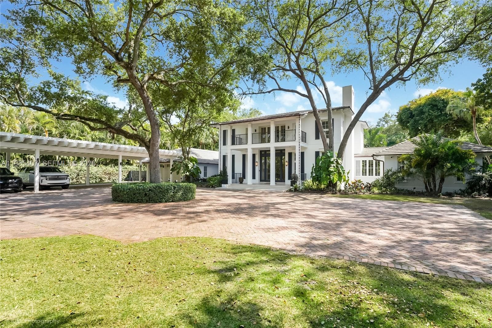 4550 Sunset Dr, Coral Gables FL 33143 — 13