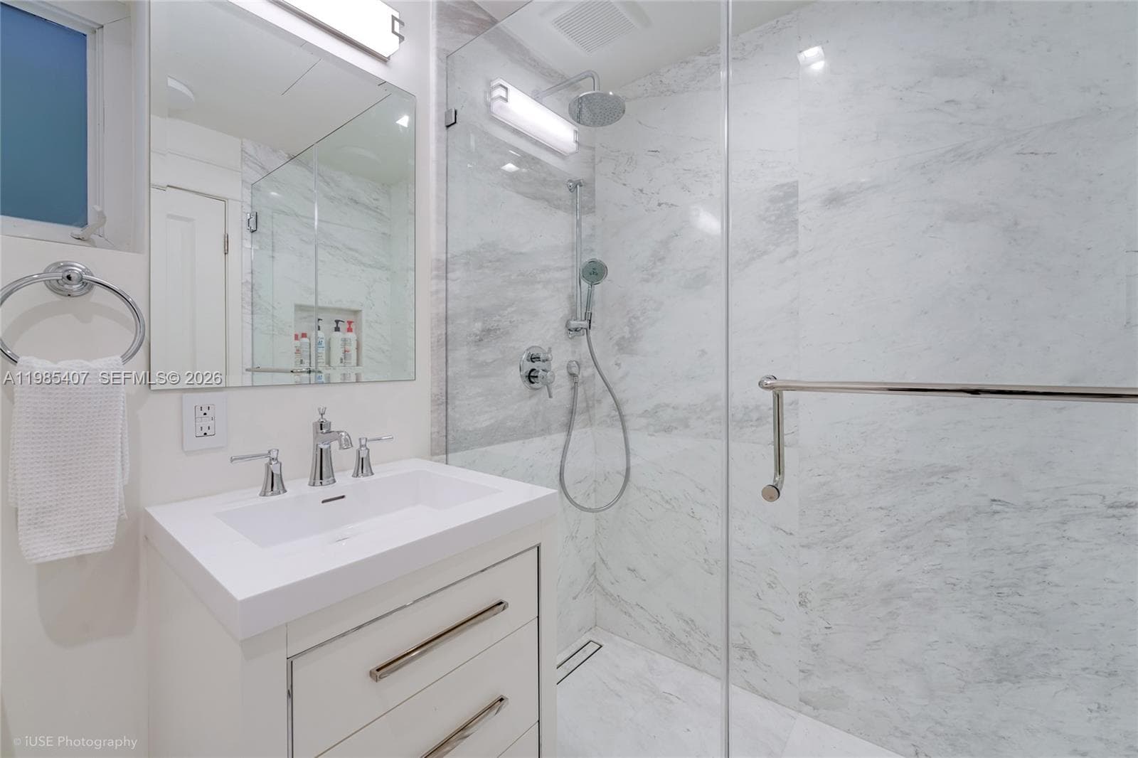 4550 Sunset Dr, Coral Gables FL 33143 — 43
