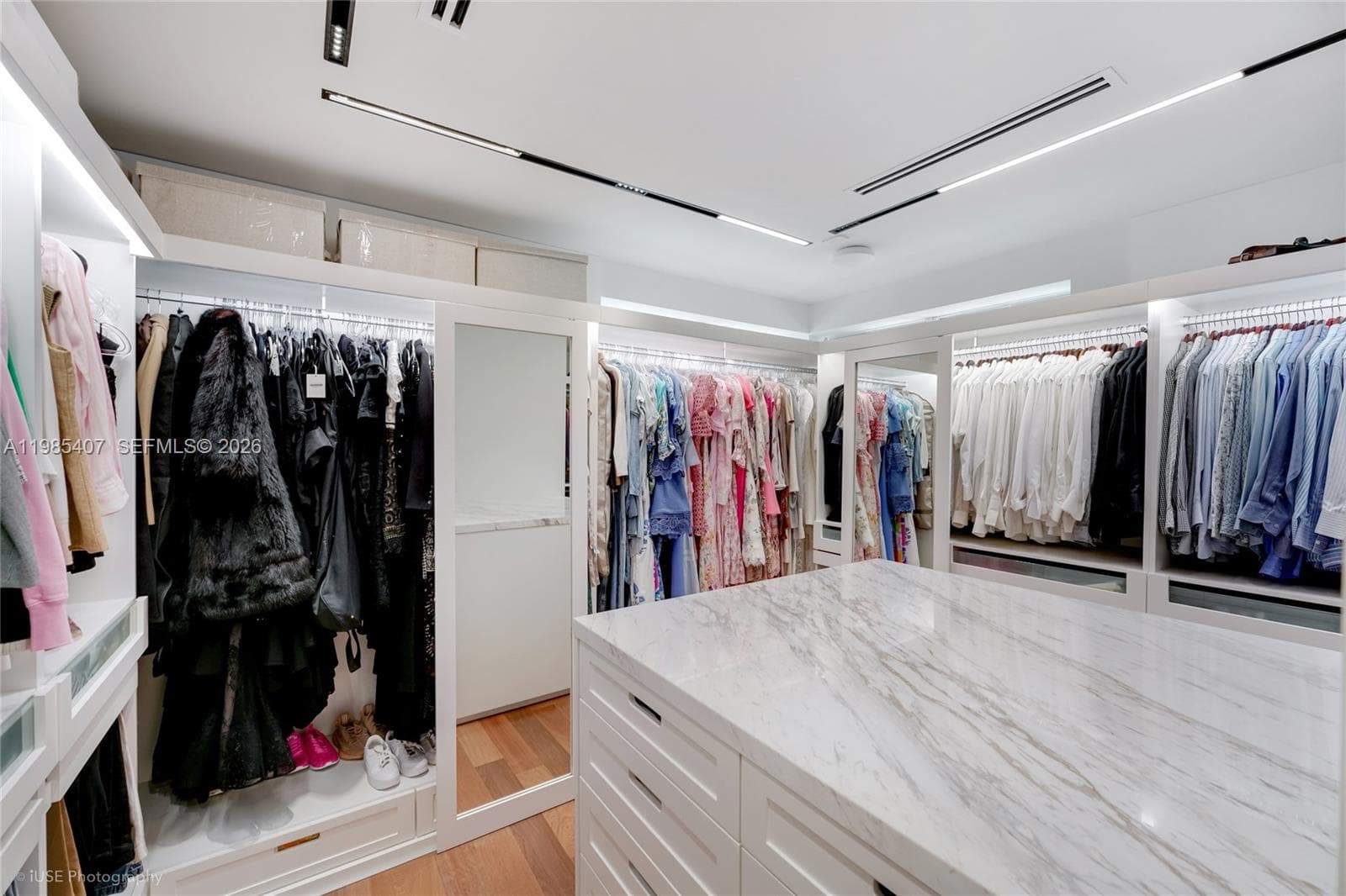 4550 Sunset Dr, Coral Gables FL 33143 — 30