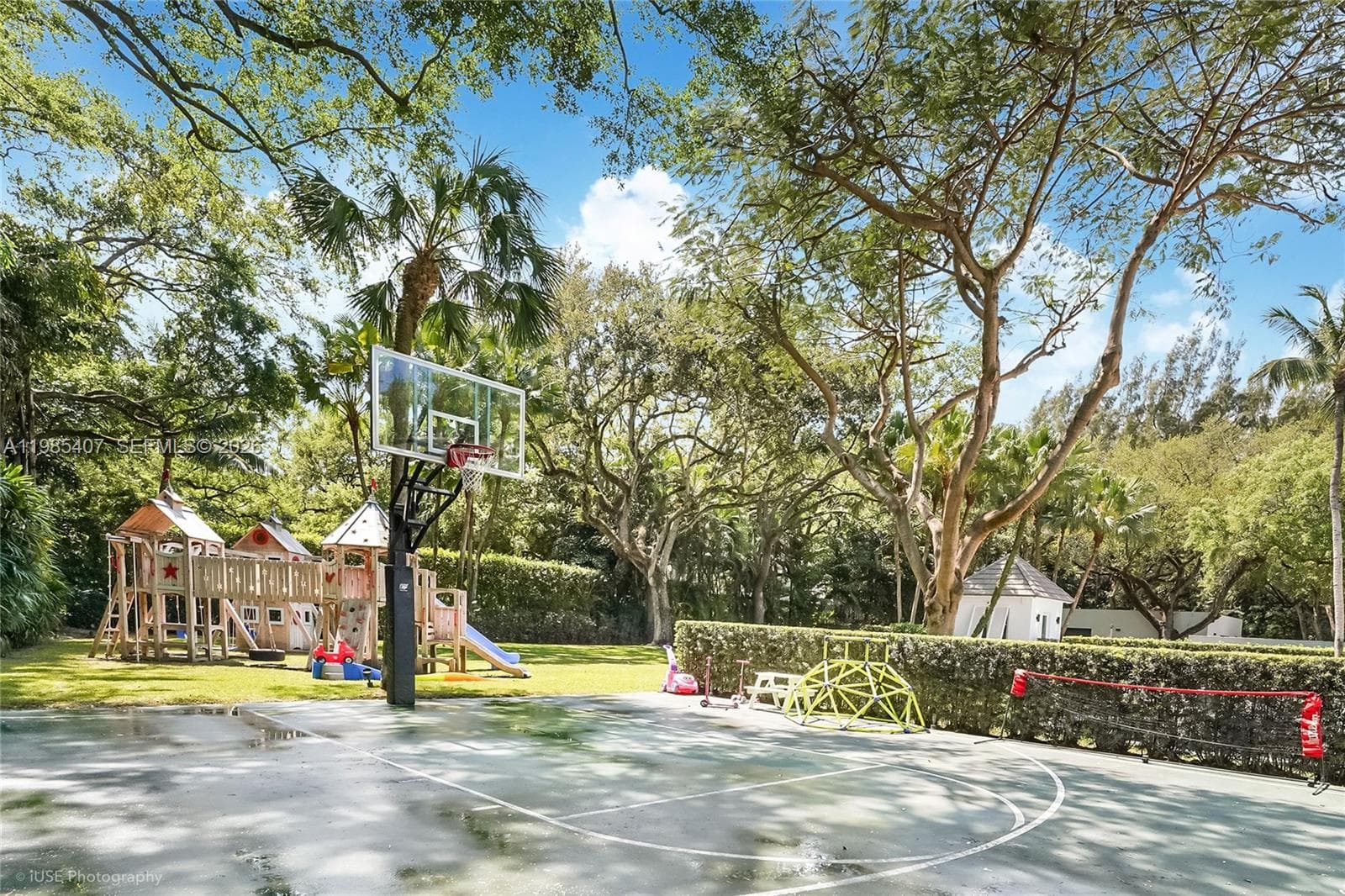 4550 Sunset Dr, Coral Gables FL 33143 — 10