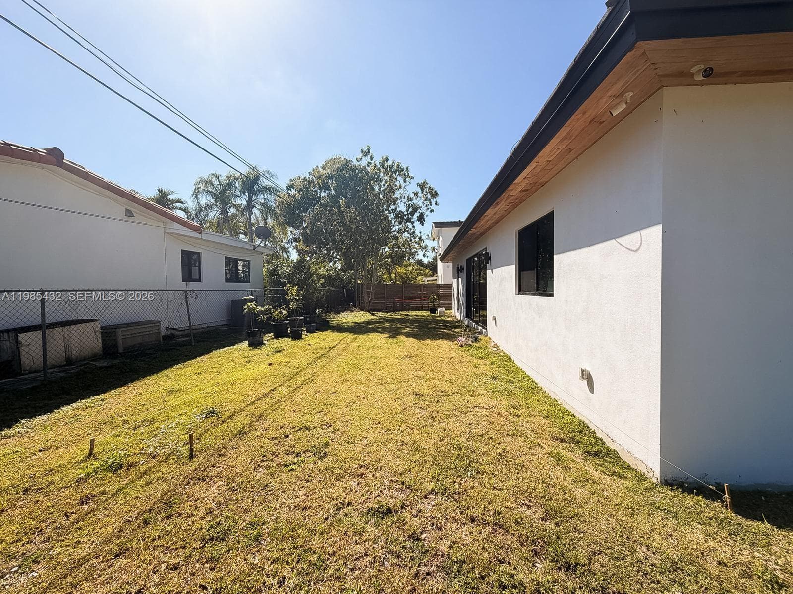 6200 SW 57th Dr, South Miami FL 33143 — 32