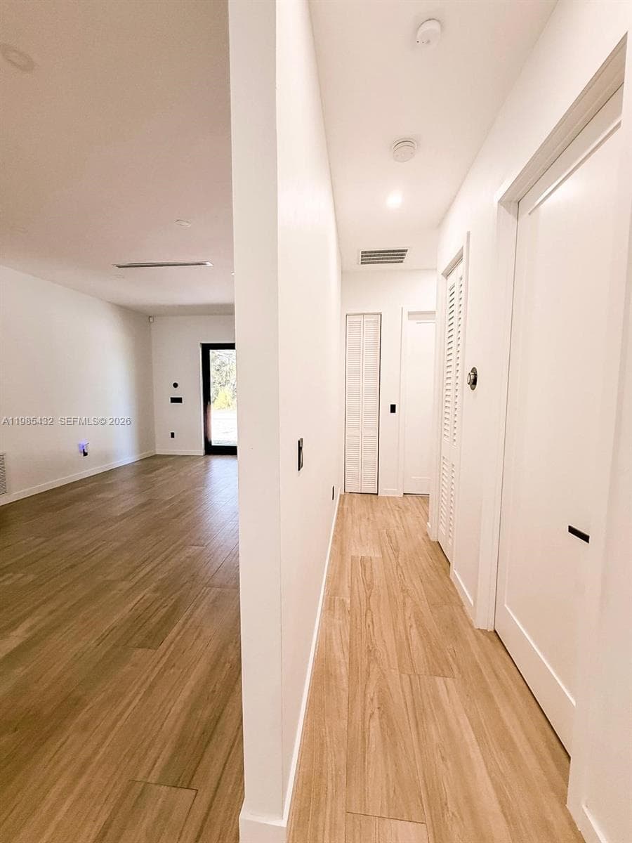 6200 SW 57th Dr, South Miami FL 33143 — 20