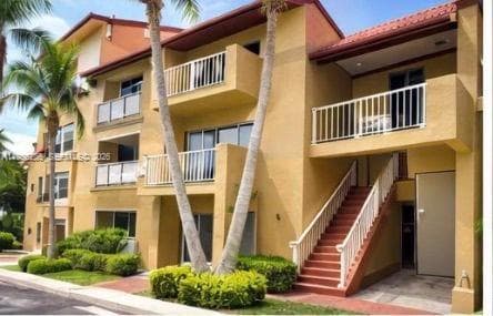 15620 SW 80th St # 304, Kendall FL 33193 — 1