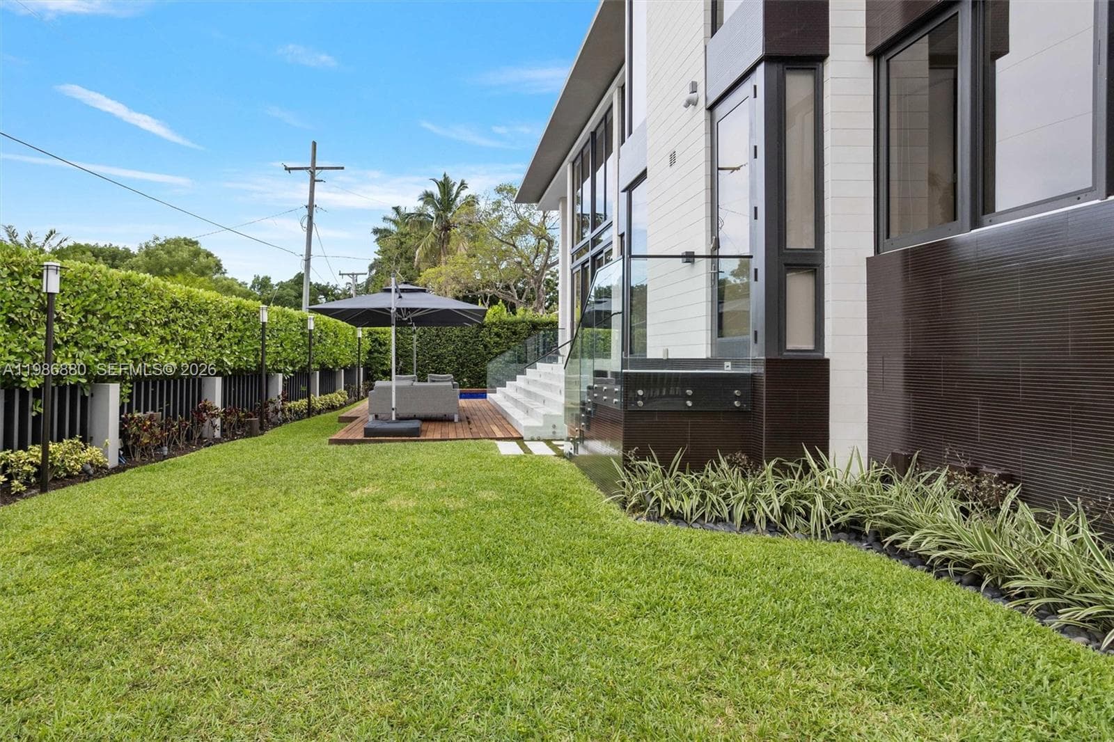 610 Harbor Cir, Key Biscayne FL 33149 — 58