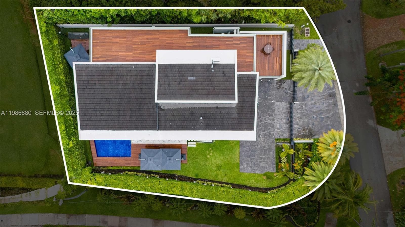610 Harbor Cir, Key Biscayne FL 33149 — 70