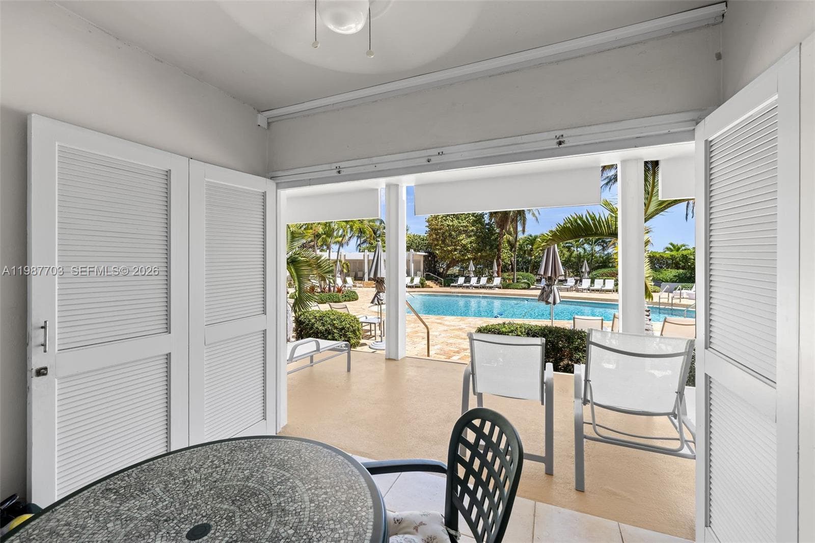 5055 Collins Ave, Miami Beach FL 33140 — 2
